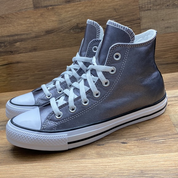 LEATHER CONVERSE CTAS HIGH TOP - Picture 2 of 8